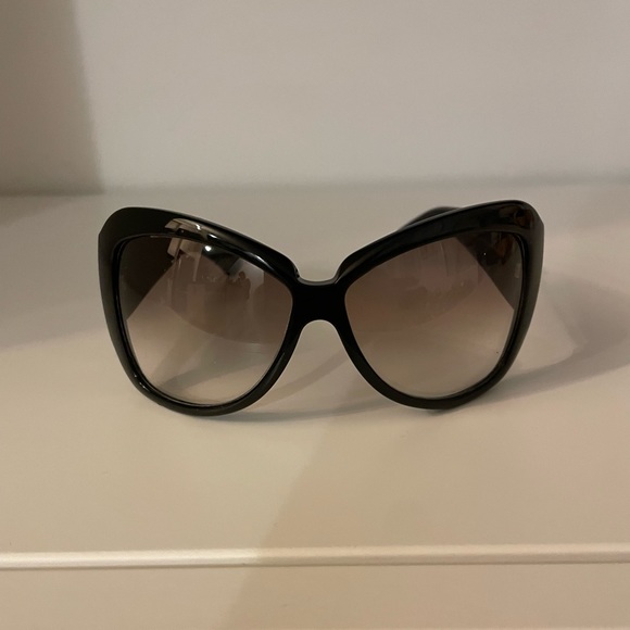 Gucci Dark Brown Butterfly Sunglasses Model GG2931/S - Picture 1 of 4